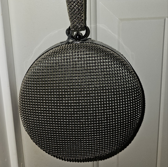 WHITING & DAVIS CANTEEN EVENING WEDDING CROSSBODY WRISTLET HANDBAG - Picture 1 of 7